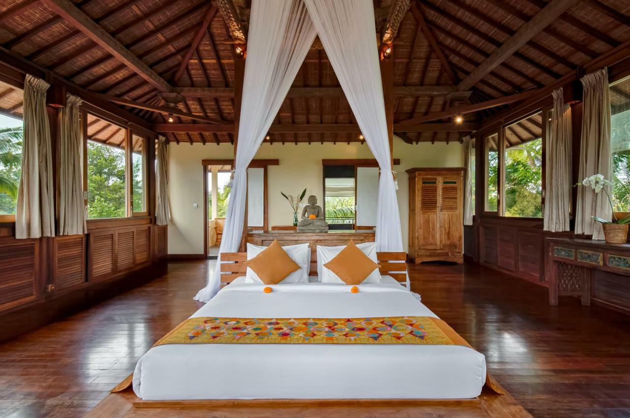 Villa Atas Awan Паянган Экстерьер фото