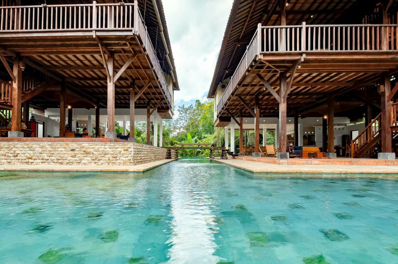 Villa Atas Awan Паянган Экстерьер фото